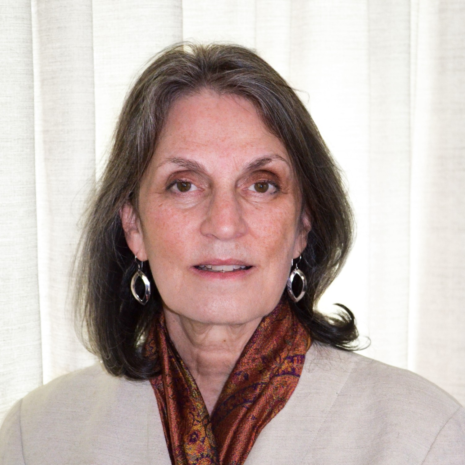 Dr. Diane Meschino